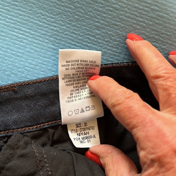 JOE’S curvy skinny jeans, size 30 - Picture 15 of 15